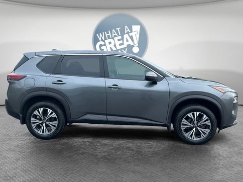 Used 2020 Nissan Rogue Sport S AWD/4WD image 2
