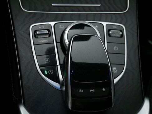 Used 2019 Mercedes-Benz GLC 300 4MATIC Coupe image 31