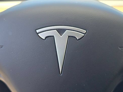 Used 2023 Tesla Model 3 Standard Range RWD image 30
