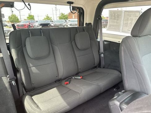 Used 2022 Jeep Wrangler Sport AWD/4WD image 26