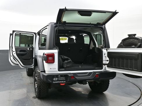 Used 2025 Jeep Wrangler Unlimited Rubicon image 58