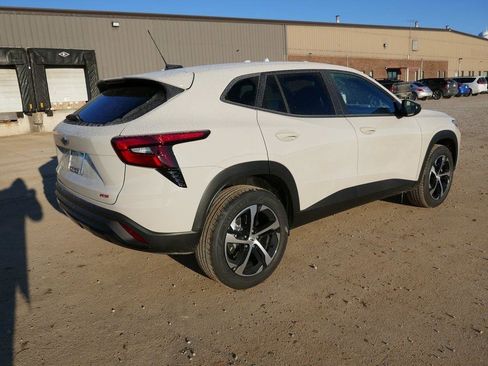 New 2026 Chevrolet Trax RS image 3