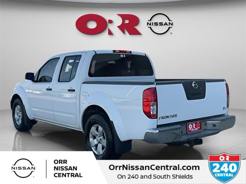Used 2011 Nissan Frontier SV w/ SV Premium Utility Pkg image 7
