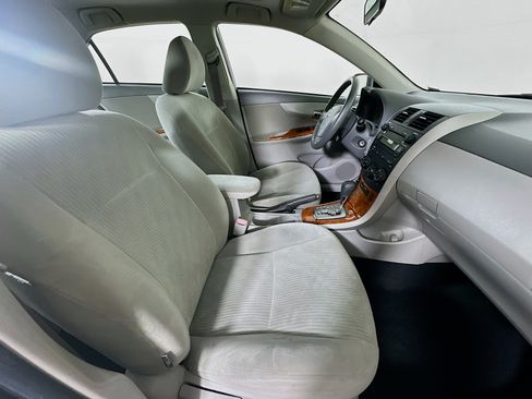 Used 2009 Toyota Corolla XLE FWD image 29