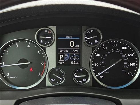 Used 2014 Lexus LX 570 4WD w/ Luxury Package image 11