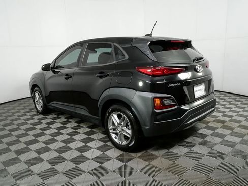 Used 2019 Hyundai Kona SE w/ Cargo Package image 3