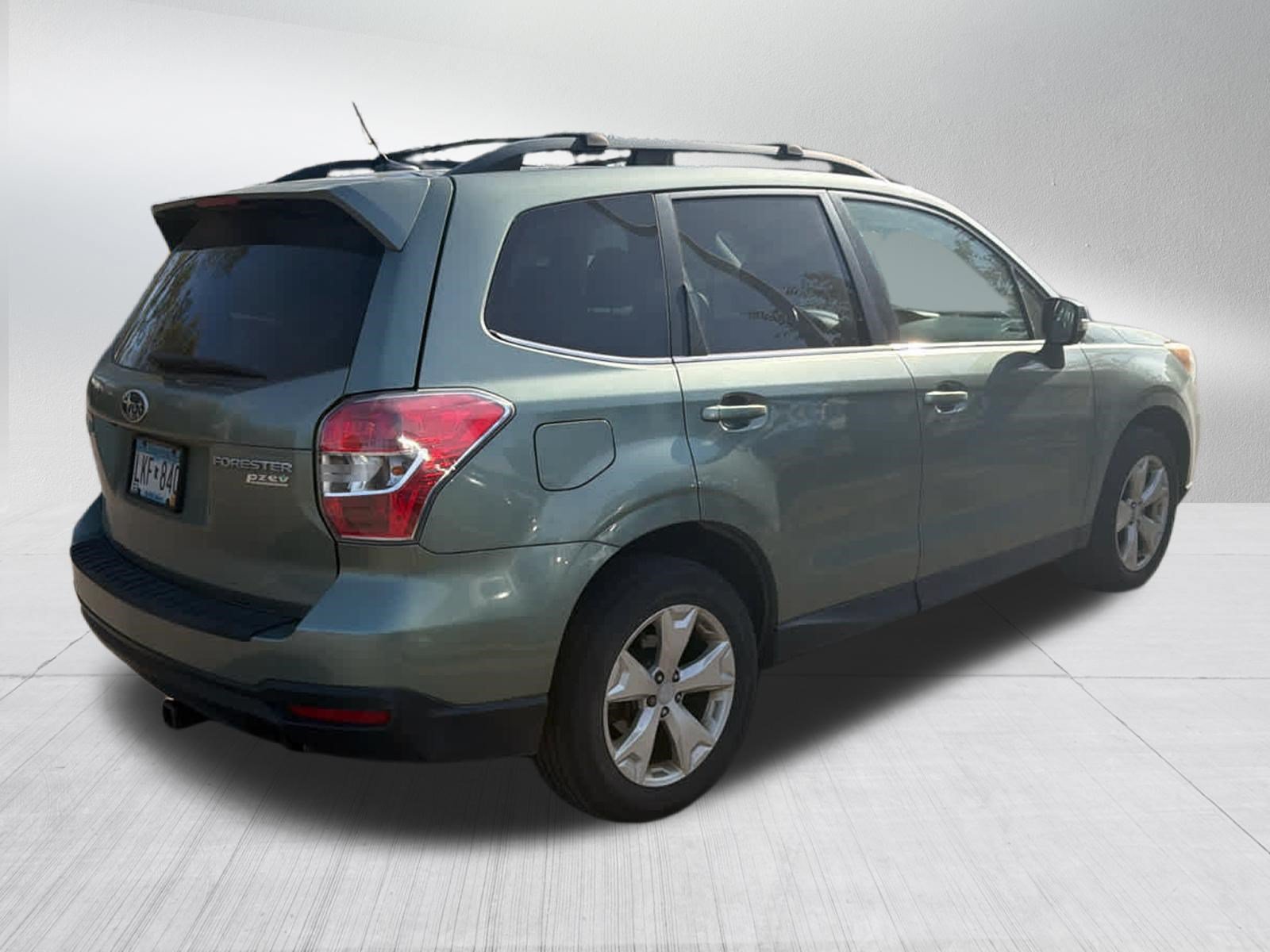 Used 2014 Subaru Forester 2.5i Touring AWD/4WD image 5