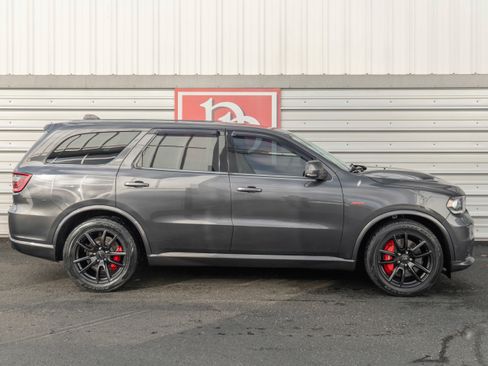 Used 2018 Dodge Durango SRT w/ SRT Interior Appearance Group image 50