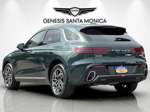 Used 2023 Genesis GV70 2.5T w/ Select Package AWD/4WD image 8