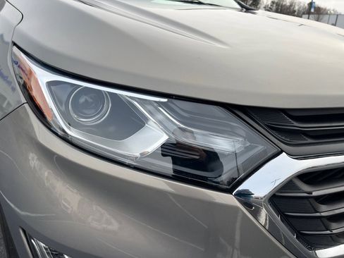 Used 2018 Chevrolet Equinox LT image 28