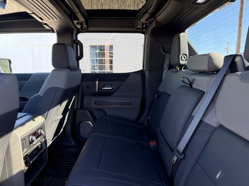 New 2025 GMC Hummer EV 3X image 20