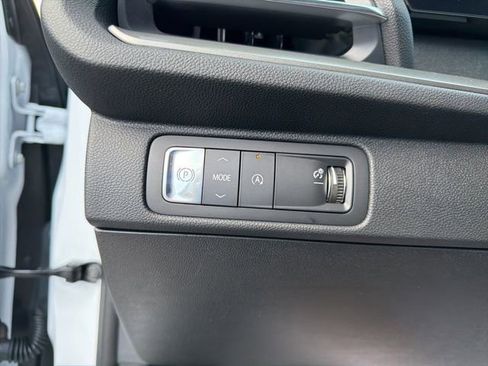 New 2026 Chevrolet Traverse LT w/ Midnight/Sport Edition image 28