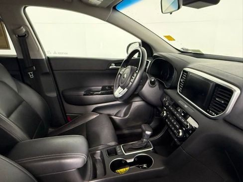 Used 2020 Kia Sportage EX image 46