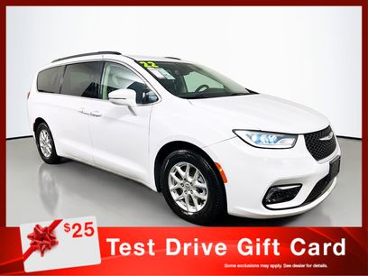 Used 2022 Chrysler Pacifica Touring-L