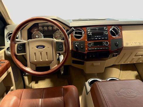 Used 2009 Ford F250 Lariat image 18