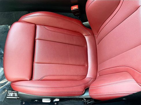 Used 2023 BMW 330e w/ Premium Package image 18