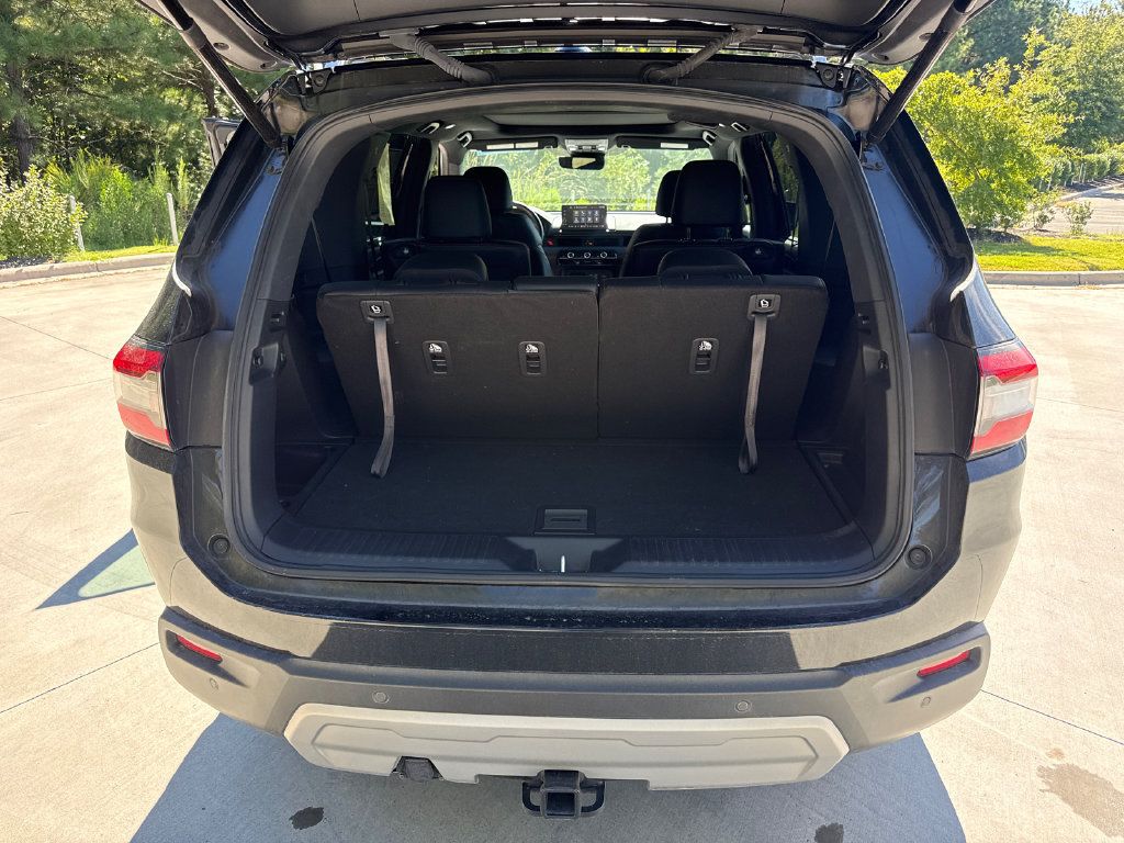 Certified 2025 Honda Pilot TrailSport image 33