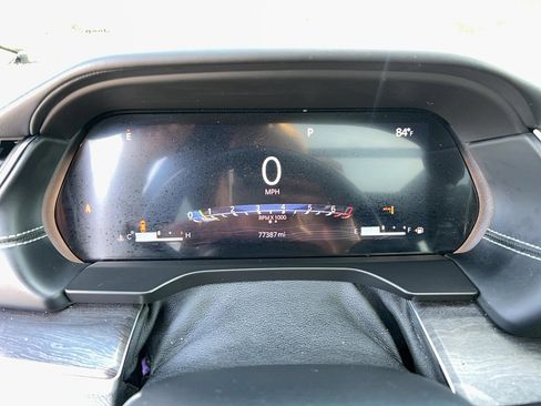 Used 2021 Jeep Grand Cherokee L Overland w/ Luxury Tech Group IV image 18