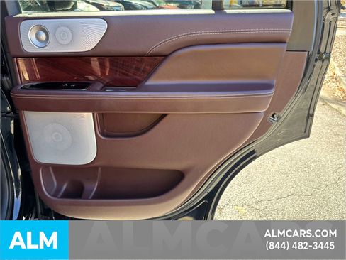 Used 2021 Lincoln Navigator Black Label w/ Cargo Convenience Package image 19
