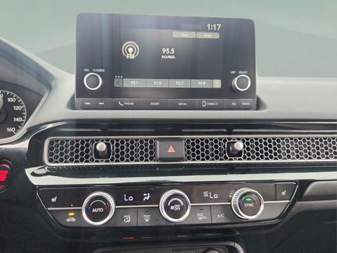 Used 2023 Honda Civic EX image 17