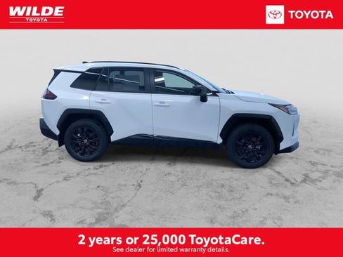 New 2026 Toyota RAV4 SE image 2