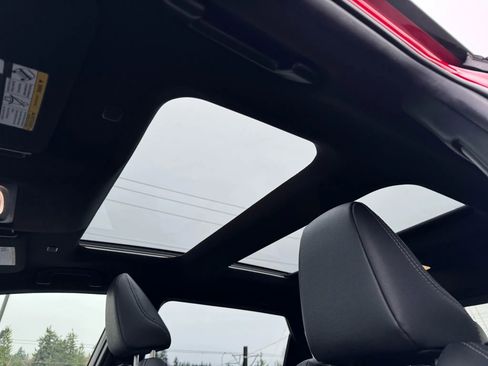 Used 2023 Toyota bZ4X AWD image 43