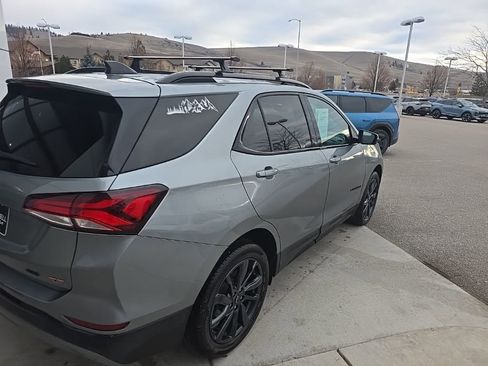 Used 2024 Chevrolet Equinox RS w/ RS Leather Package image 6