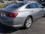 Used 2023 Chevrolet Malibu LT image 3
