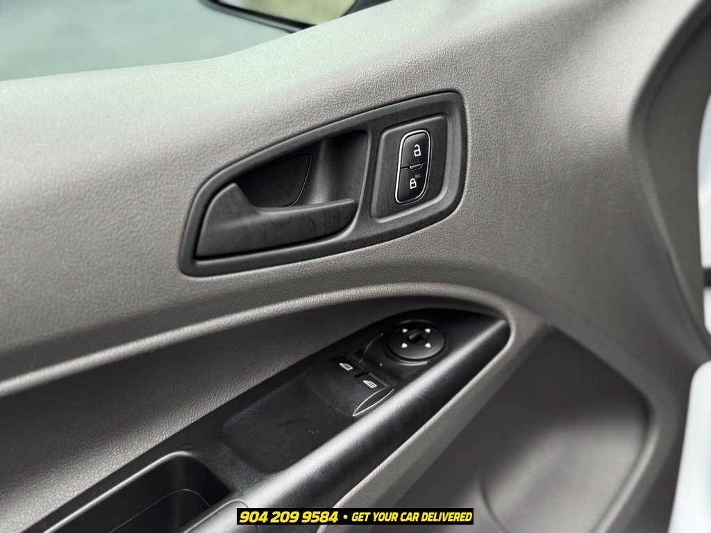 Used 2022 Ford Transit Connect XL FWD image 16