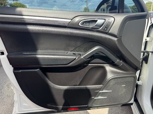 Used 2013 Porsche Cayenne GTS AWD/4WD image 11