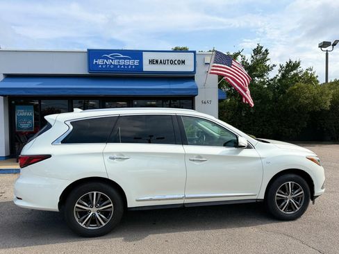 Used 2016 INFINITI QX60 Luxe w/ Premium Package AWD/4WD image 6