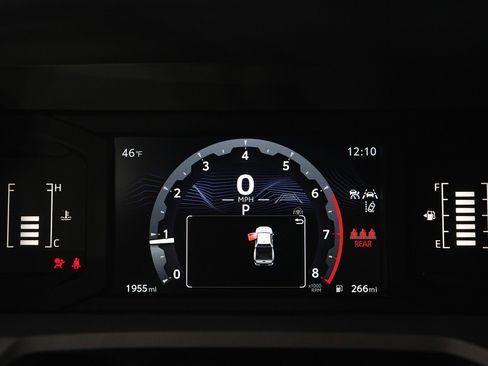 Used 2025 Toyota Tacoma SR image 19