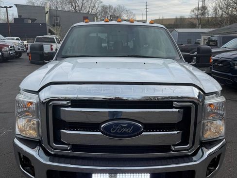 Used 2016 Ford F350 XLT AWD/4WD image 4
