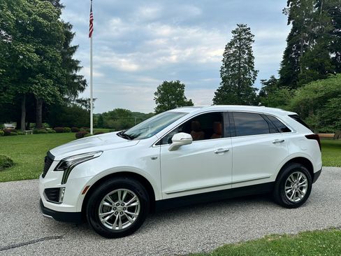 Used 2020 Cadillac XT5 Premium Luxury AWD/4WD image 5
