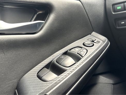 Used 2024 Nissan Sentra SV image 20