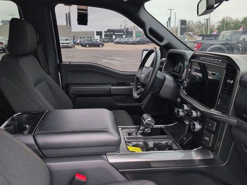 Used 2023 Ford F150 XLT w/ Equipment Group 302A High image 7