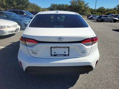 Used 2026 Toyota Corolla LE image 11