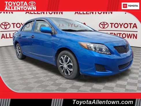 Used 2010 Toyota Corolla FWD image 1
