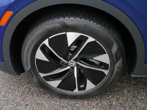 Certified 2021 Volkswagen ID.4 Pro S image 15