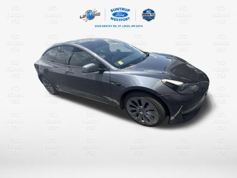 Used 2023 Tesla Model 3 Standard Range RWD image 8
