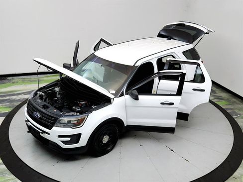 Used 2019 Ford Explorer 4WD Police Interceptor image 32