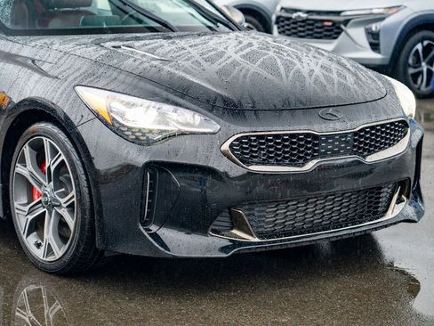 Used 2021 Kia Stinger GT2 image 6