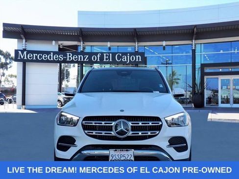 Used 2025 Mercedes-Benz GLE 450e 4MATIC image 2
