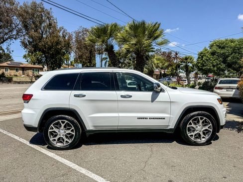 Used 2020 Jeep Grand Cherokee Limited w/ Premium Lighting Group RWD image 15
