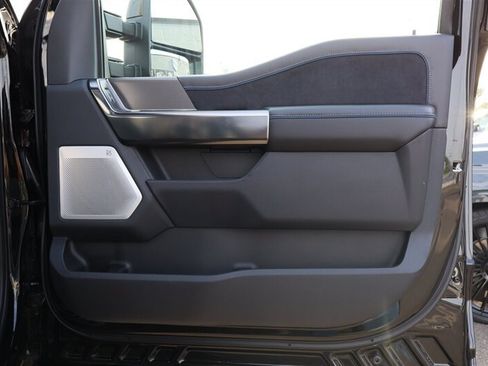 Used 2026 Ford F450 Platinum AWD/4WD image 32