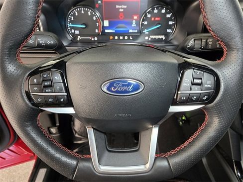 Used 2023 Ford Explorer ST-Line w/ Class IV Trailer Tow Package image 21