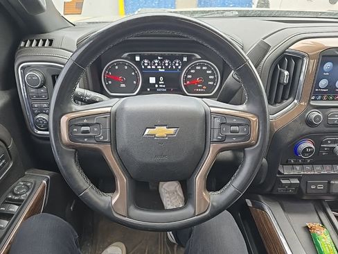 Used 2023 Chevrolet Silverado 2500 High Country image 21