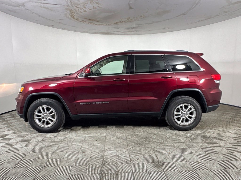 Used 2018 Jeep Grand Cherokee Laredo AWD/4WD image 6