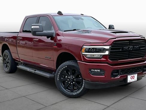 Used 2024 RAM 2500 Laramie w/ Night Edition AWD/4WD image 3