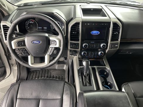 Used 2020 Ford F150 Lariat w/ Equipment Group 502A Luxury AWD/4WD image 12